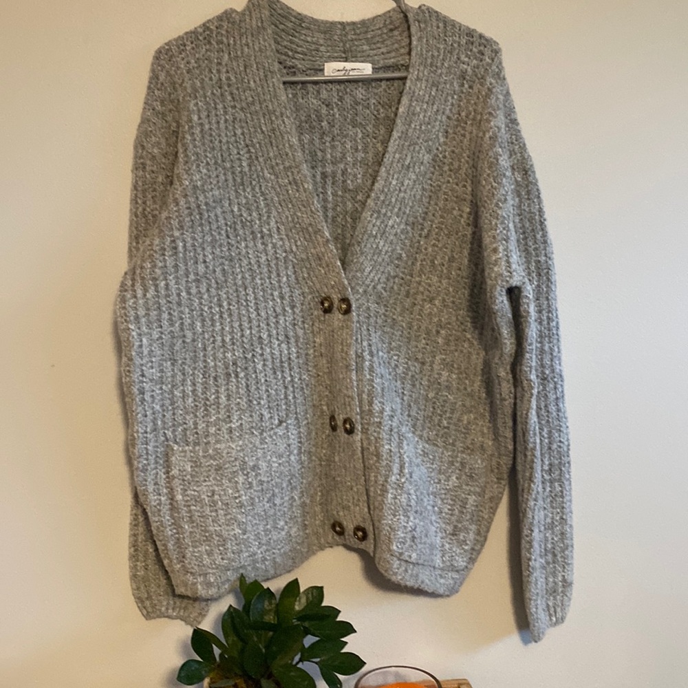 Carly jean sweater size s
